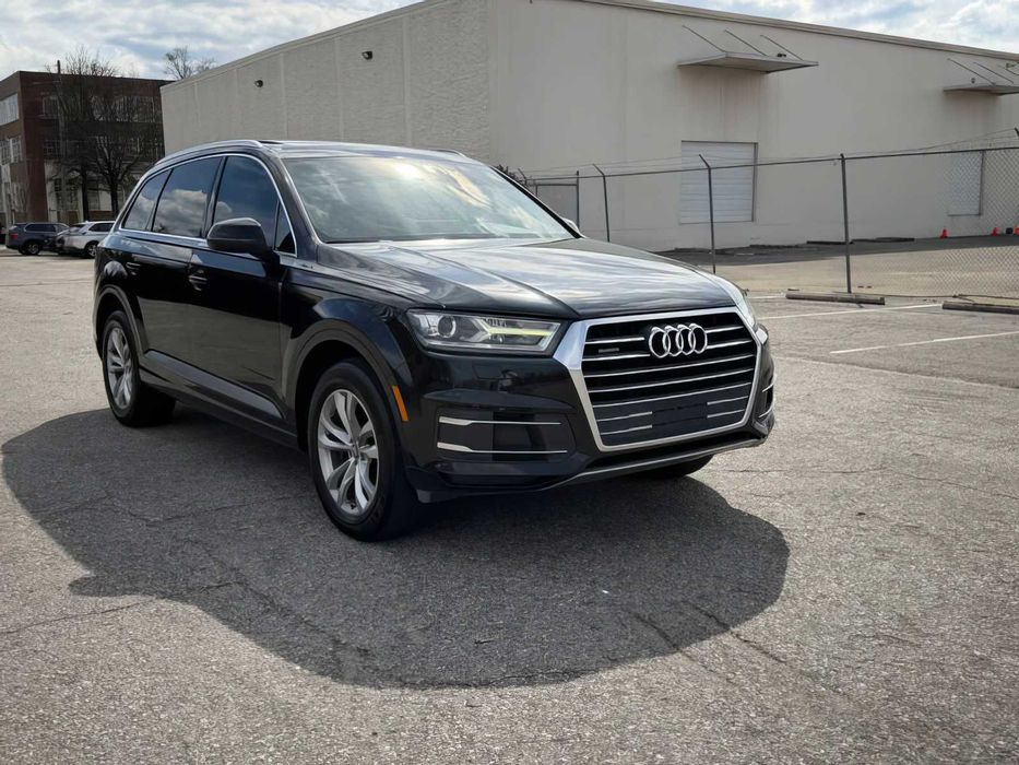 Audi Q7 quattro Premium 45 TFSI      2019