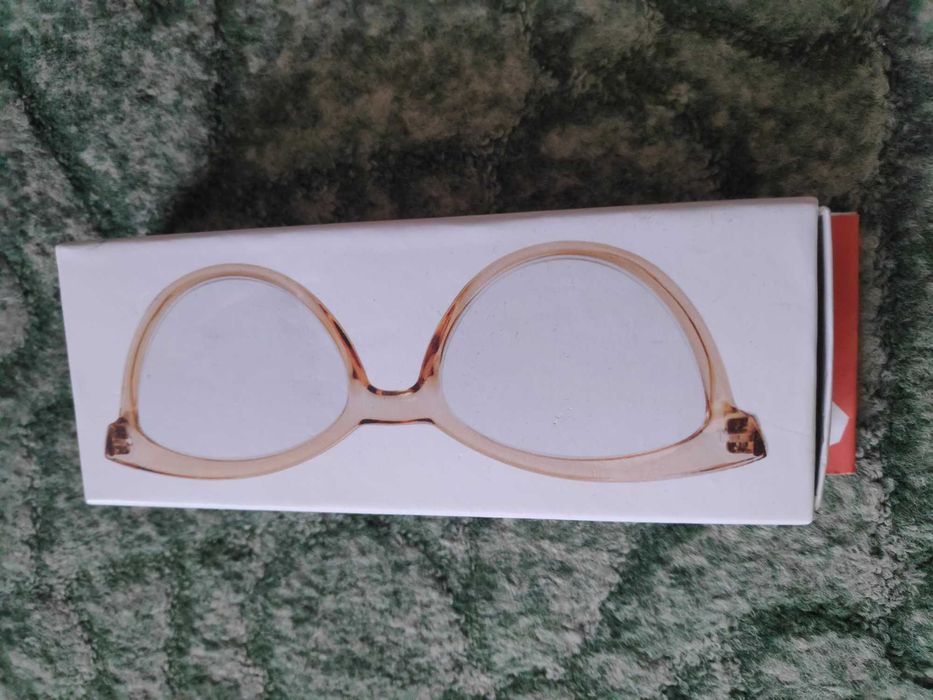 Okulary do czytania o mocy +1.0 nowe
