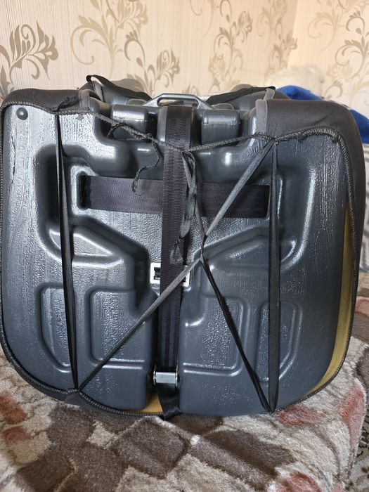 Дитяче автокрісло