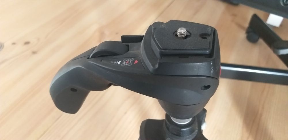 Tripé Manfrotto excelente estado