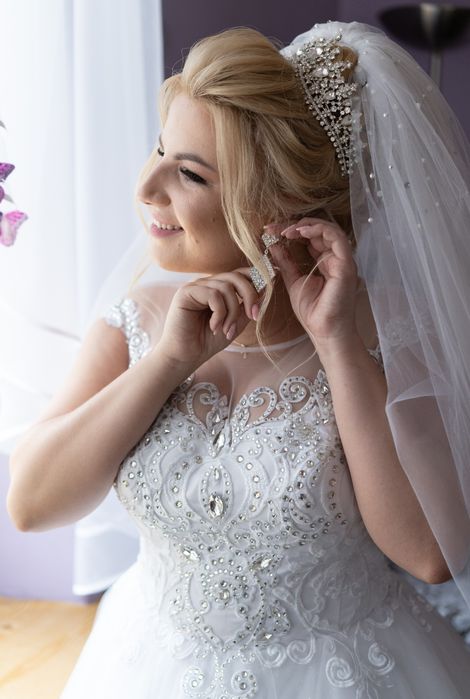 Suknia ślubna 38/40/42