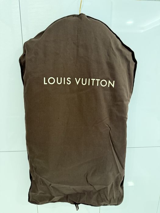 Пуховик Louis Vuitton