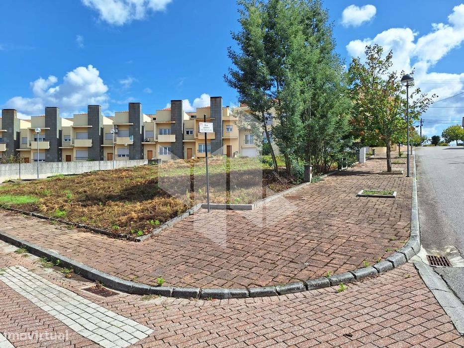 Lote de Terreno  Venda em Molelos,Tondela — Molelos, Viseu