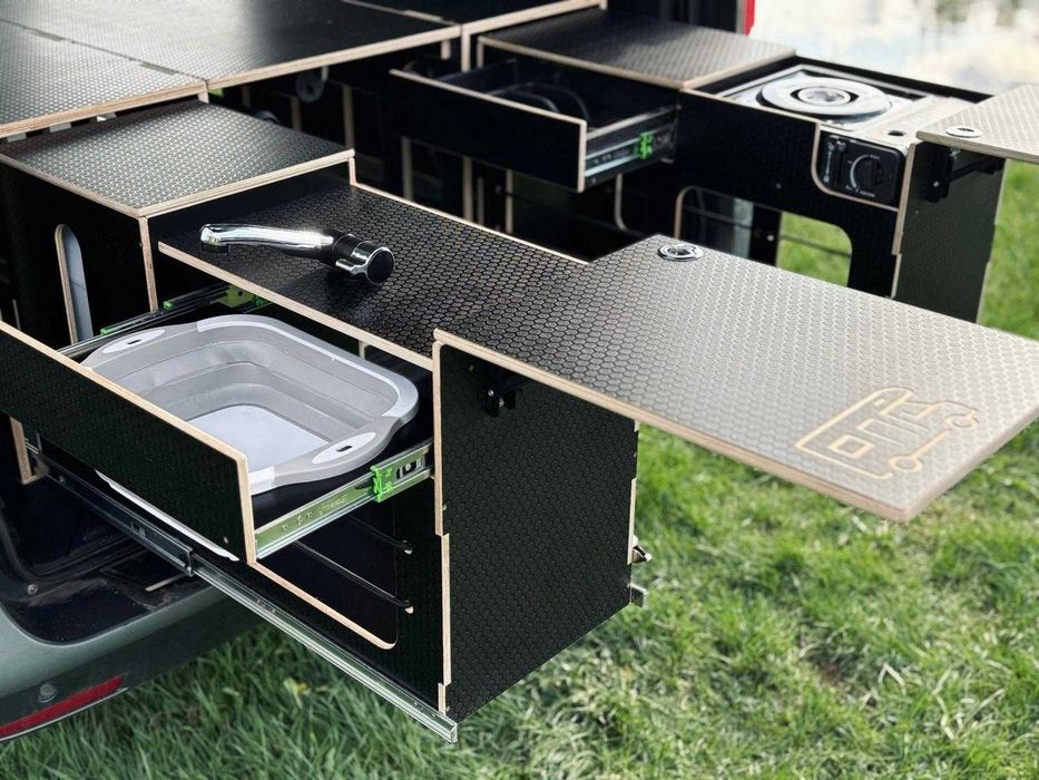 Camperbox zabudowa turystyczna kempingowa TRAVELLER EXPERT PROACE VITO