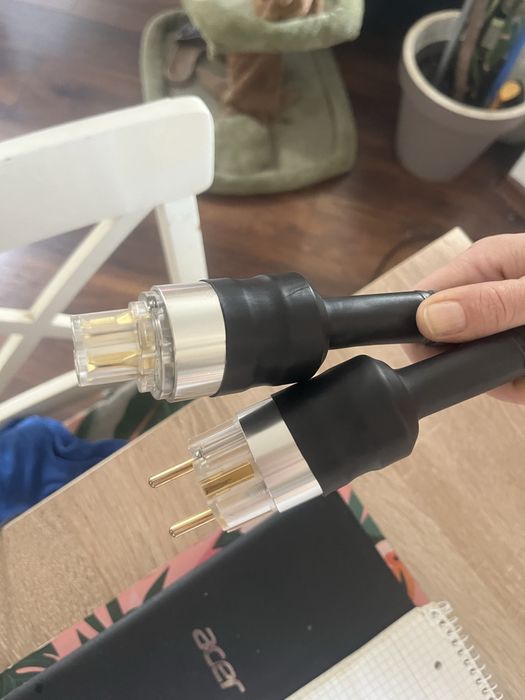 Kabel zasilający Van den hul