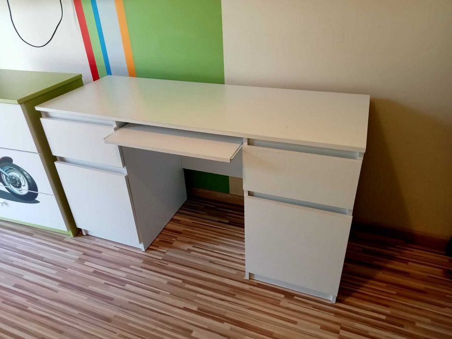 Komplet mebli dziecięcych