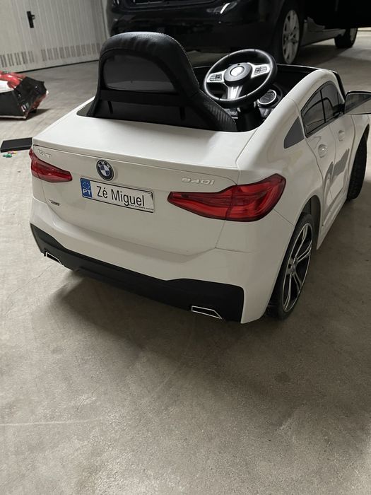 Carro BMW crianca - com motor a bateria
