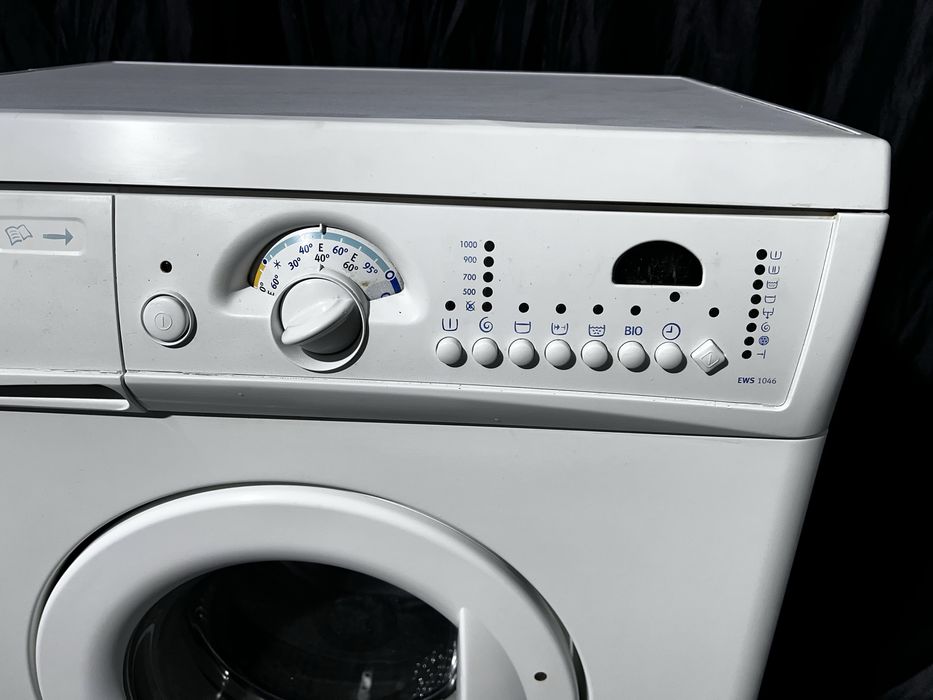 Надежная 5 кг 1000 об стиральная машина ELECTROLUX Италия. Доставка