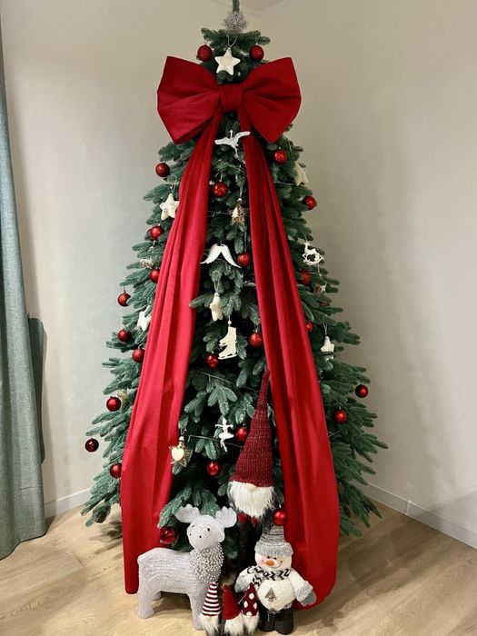 Бант новорічний на ялинку 2026 бархат тренд зими п