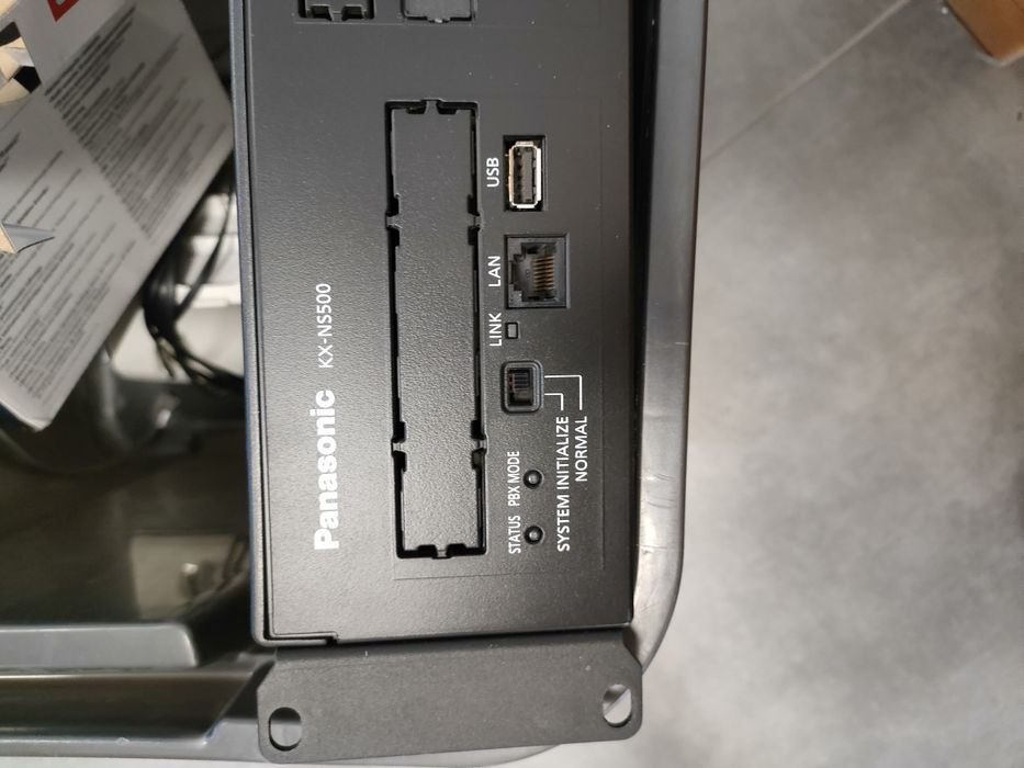Panasonic kx-ns500 hybrydowa centrala telefoniczna.