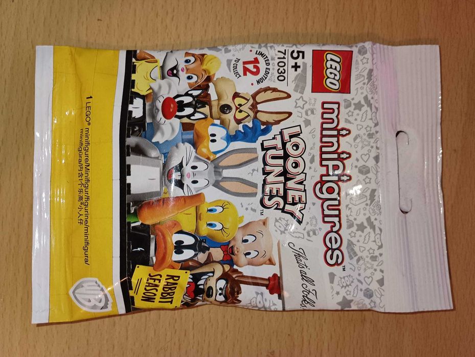 LEGO Minifigures 71030 Looney Tunes Bugs Bunny
