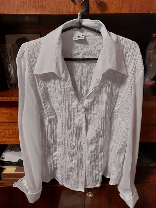 Блузки білі різні 52 -54р