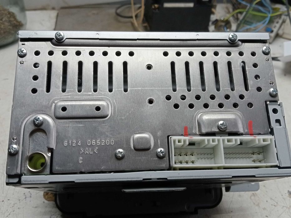 автомагнітола PA710 QBR