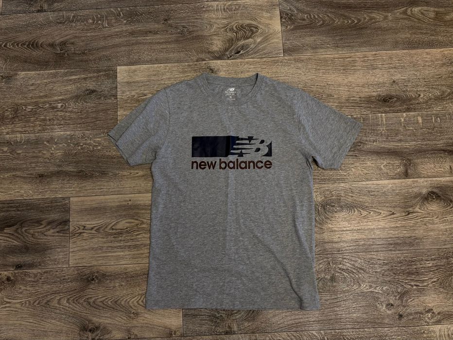 Футболка new balance