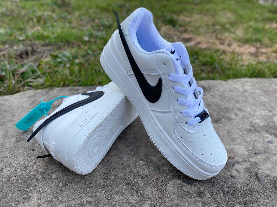 Розпродаж - стильні кросівки Nike Ambush AF black/white, чорні/білі жіночі/чоловічі