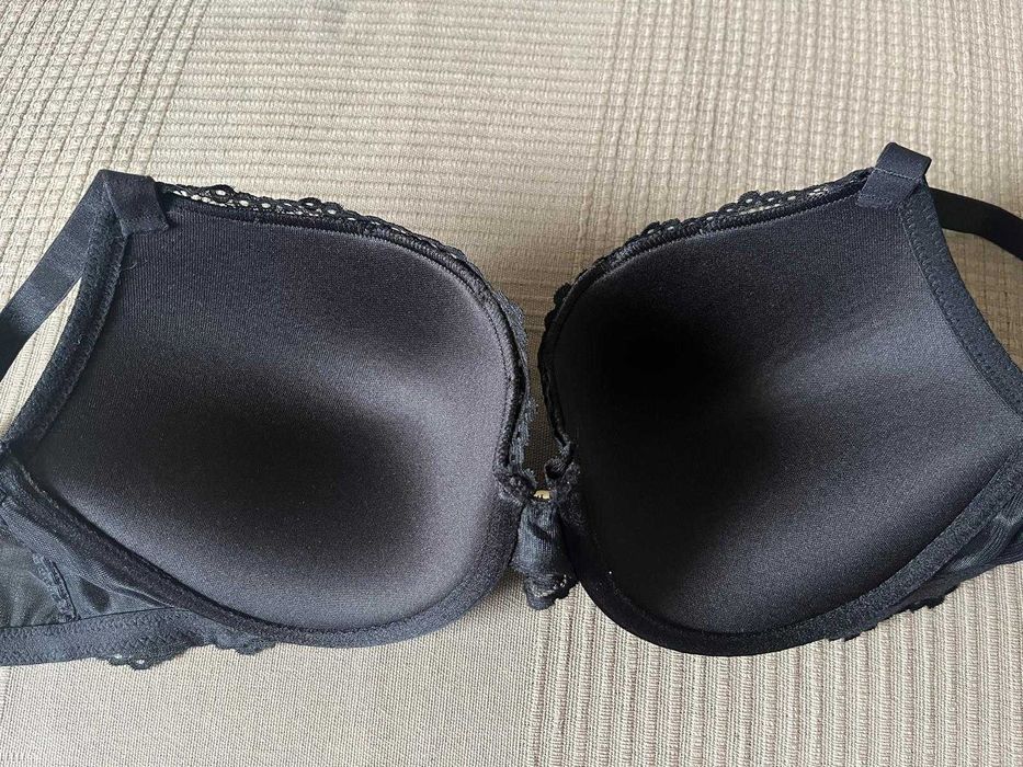 Biustonosz Push-up H and M 80D - nowy