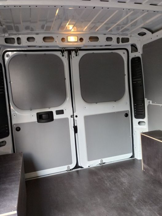 Zabudowa samochodu Fiat Ducato L1H1 , P.Boxer, O.Movano, C.Jumper KPL