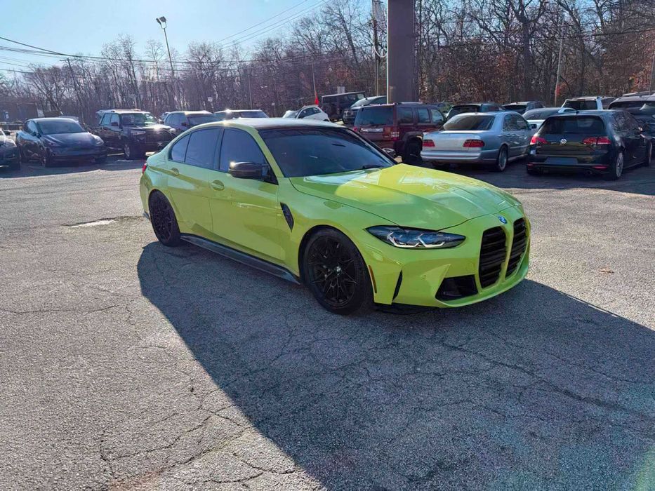 BMW M3 Competition      2022