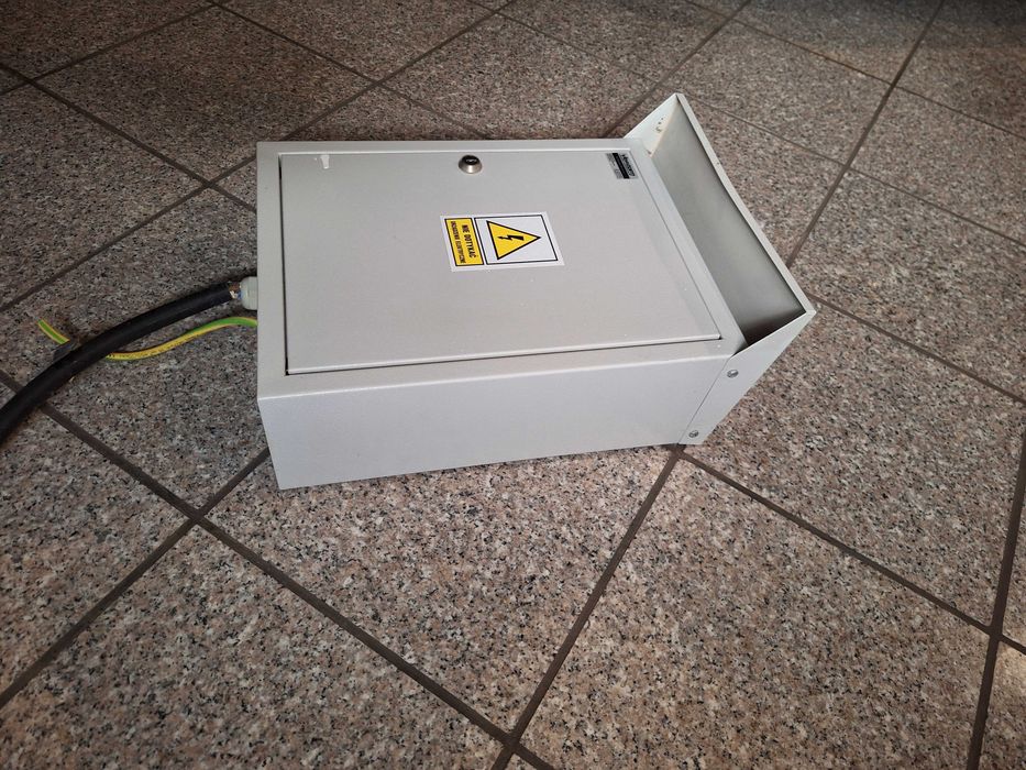 Rozdzielnica elektryczna  budowlana - 500 zł