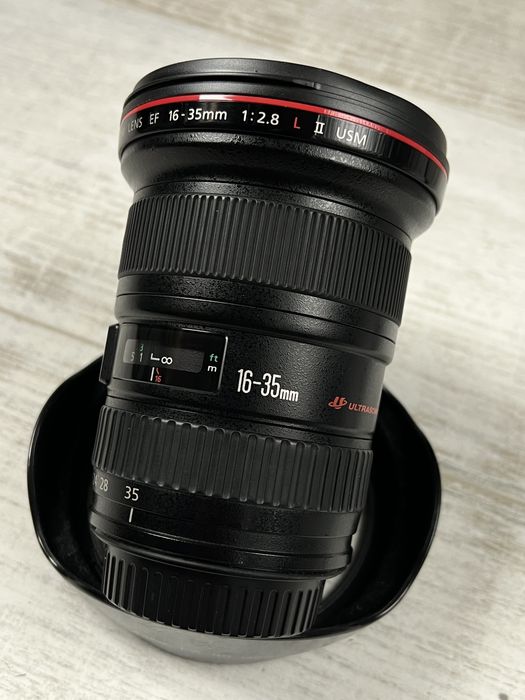 Canon EF 16-35mm f/2.8L II USM