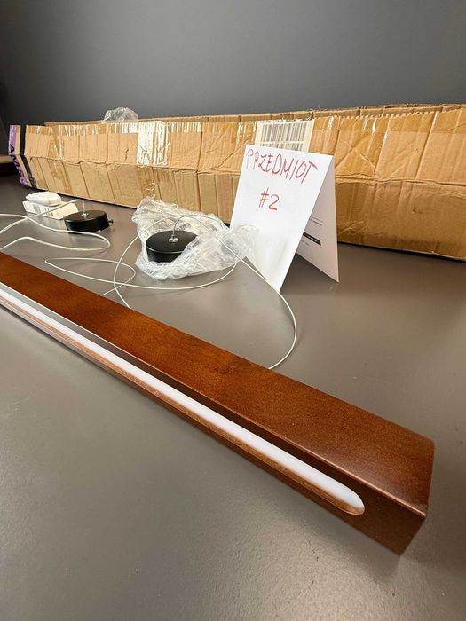 Lampa wisząca LED drewniana 120 cm, OUTLET, ciemne wykończenie imitujące orzech, z pilotem, 3 barwy światła