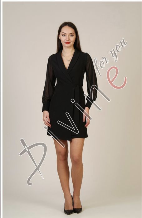 Сукня жіноча чорна
