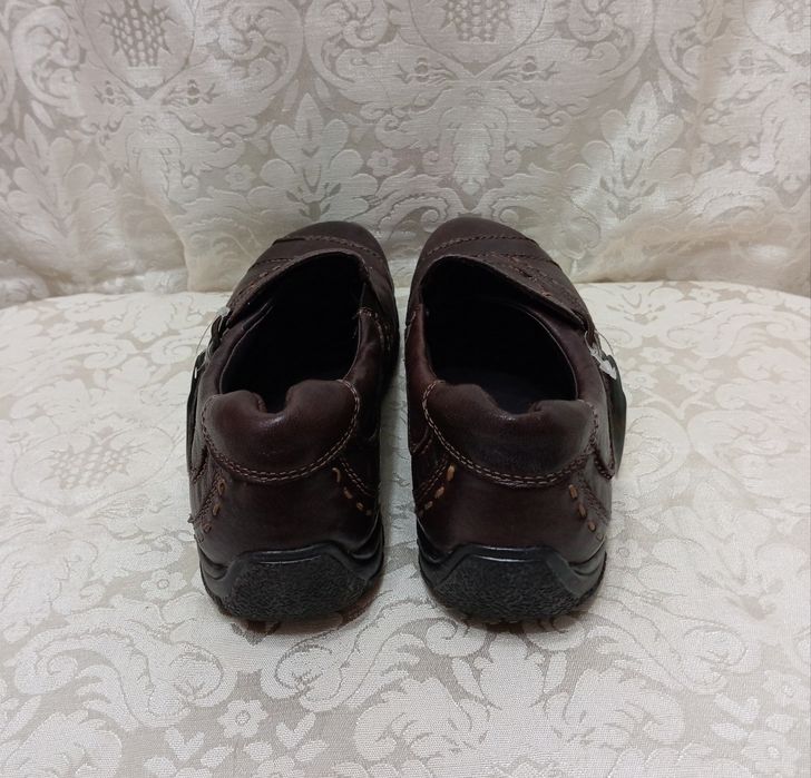 Brązowe nowe skórzane buty Medicus rozmiar 6,5 G (40)