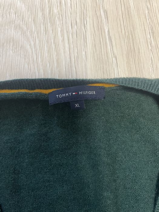 Джемпер Tommy Hilfiger, розмір L-XL