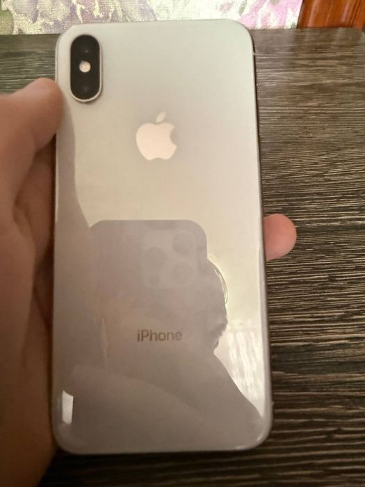 iPhone XS продам