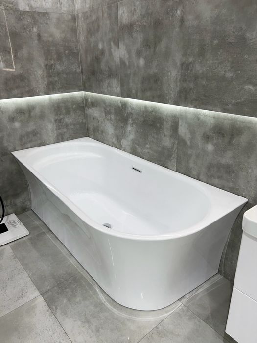 Wanna wolnostojąca Lavita Angolo L