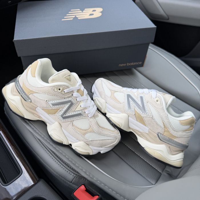 Жіночі кросівки нюбеланс бежеві замша New balance 9060 beige