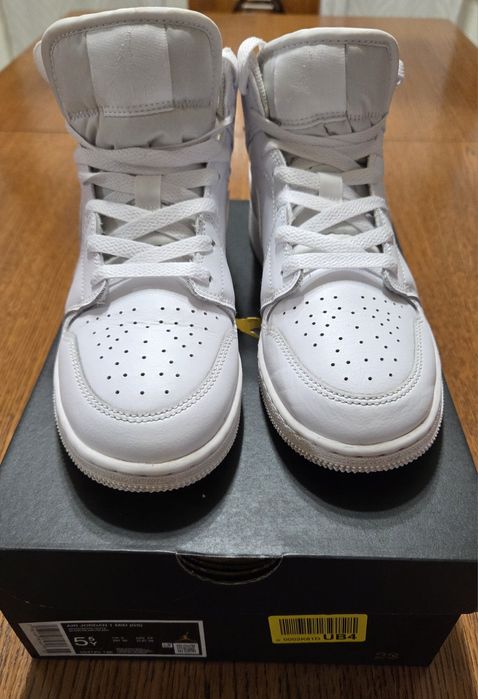 Nike AIR Jordan 1 MID