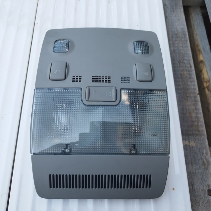 Lampka podsufitki Audi A4 B6 B7