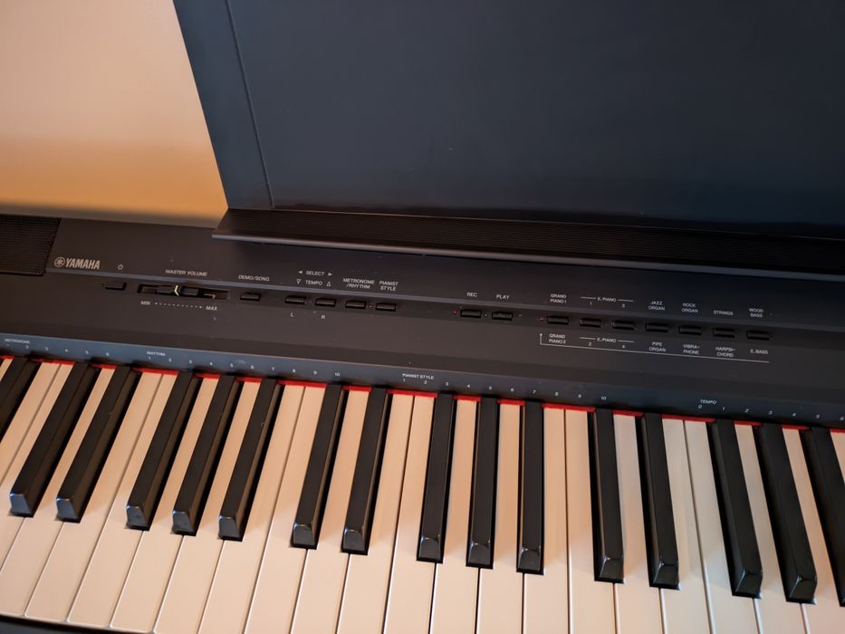 Pianino elektryczne Yamaha P-105B świetny stan!