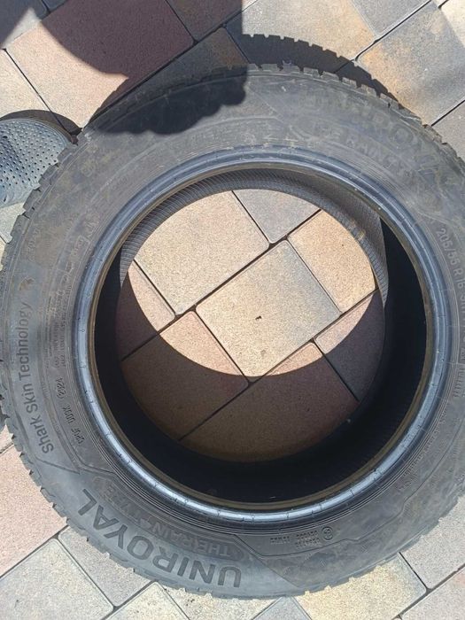 Продам шини R16 всезезонні