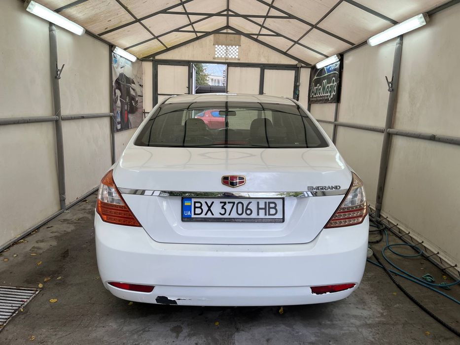 Geely emgrand 7