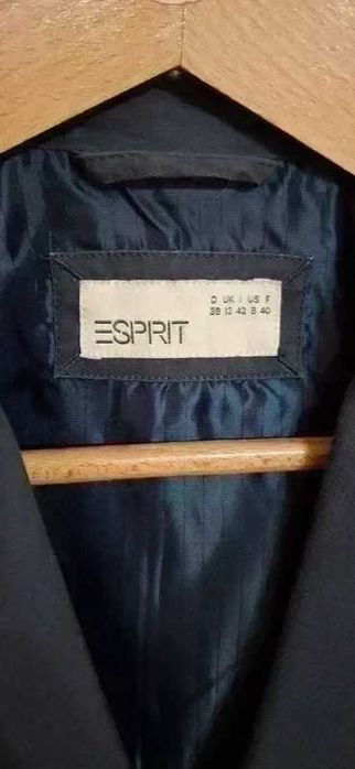 Granatowa marynarka Esprit – rozmiar 38