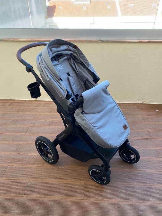 Carrinho de Bebé 3 em 1 Kinderkraft Btour - Pouco Usado!