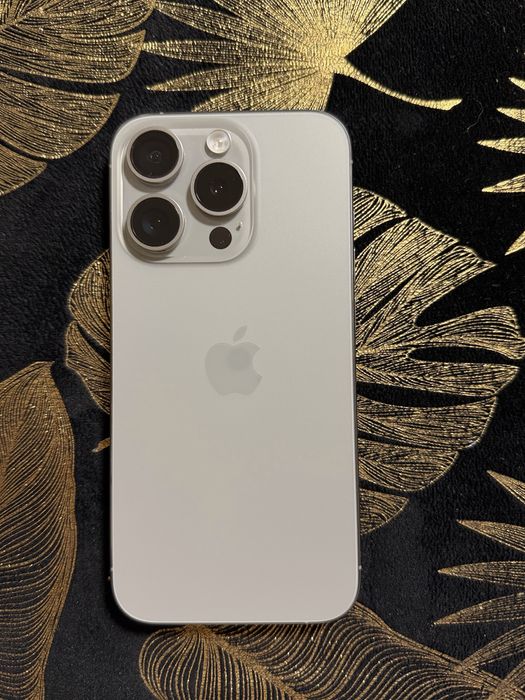 iPhone 15 Pro 128GB Natural Titanium