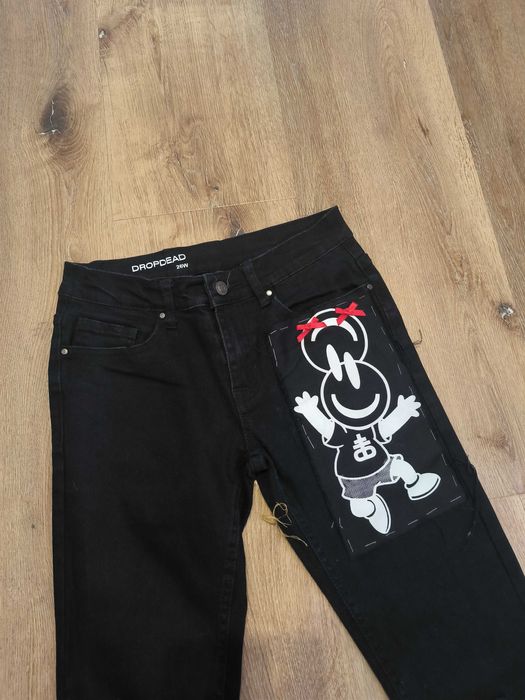 Spodnie DropDead Czarne Dżinsowe Jeansowe Długie Rurki W26