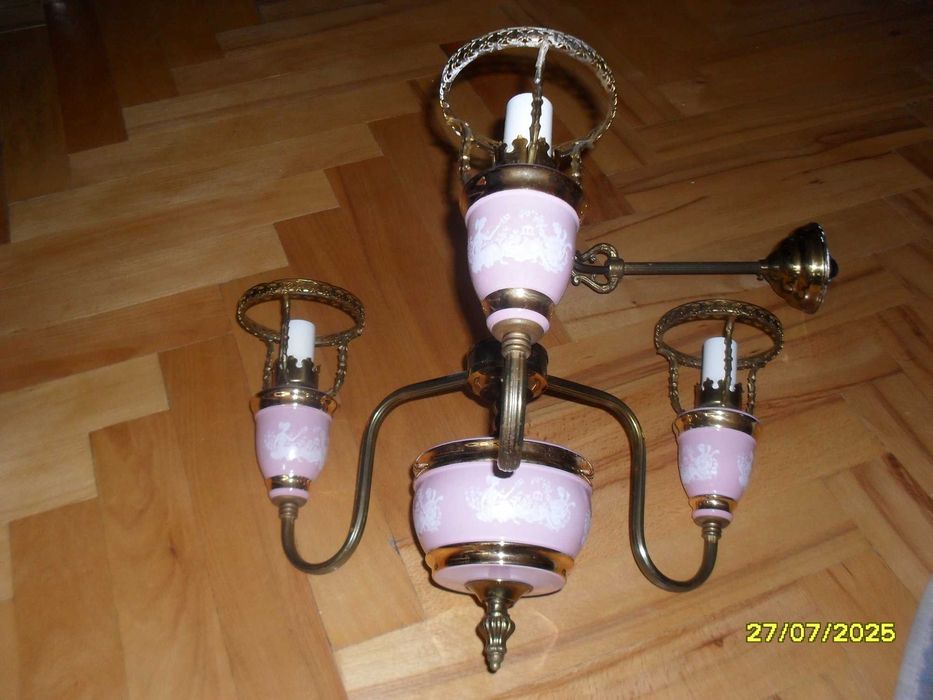 żyrandol porcelanowy