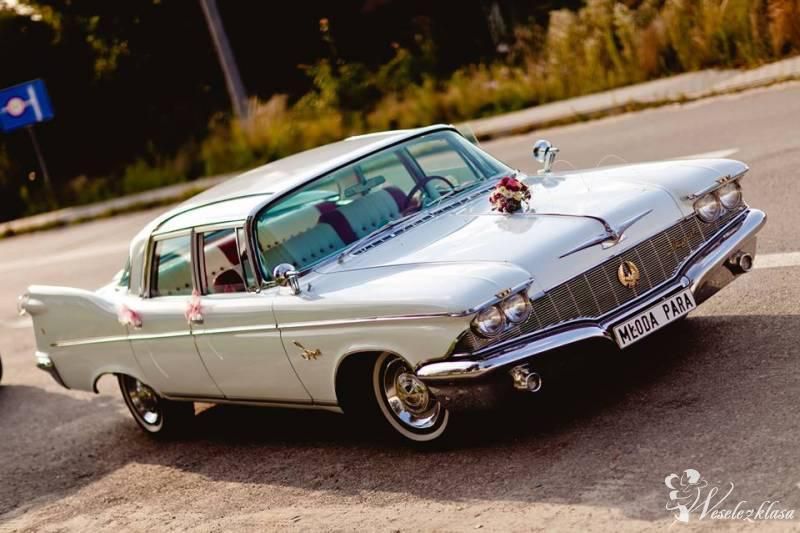 Samochód auto do ślubu zabytkowy amerykański Chrysler Imperial