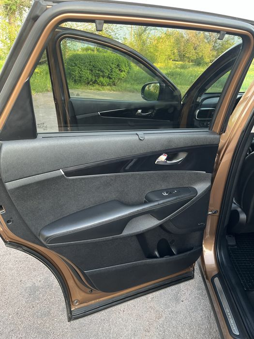 Продам Kia Sorento
