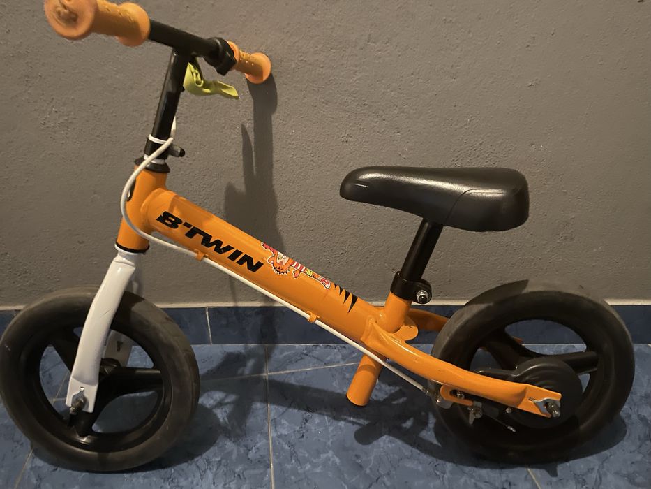 Bicicleta aprendizagem crianca