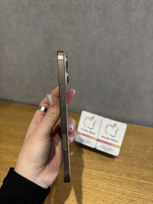 iPhone 16 Pro Max 256GB Desert