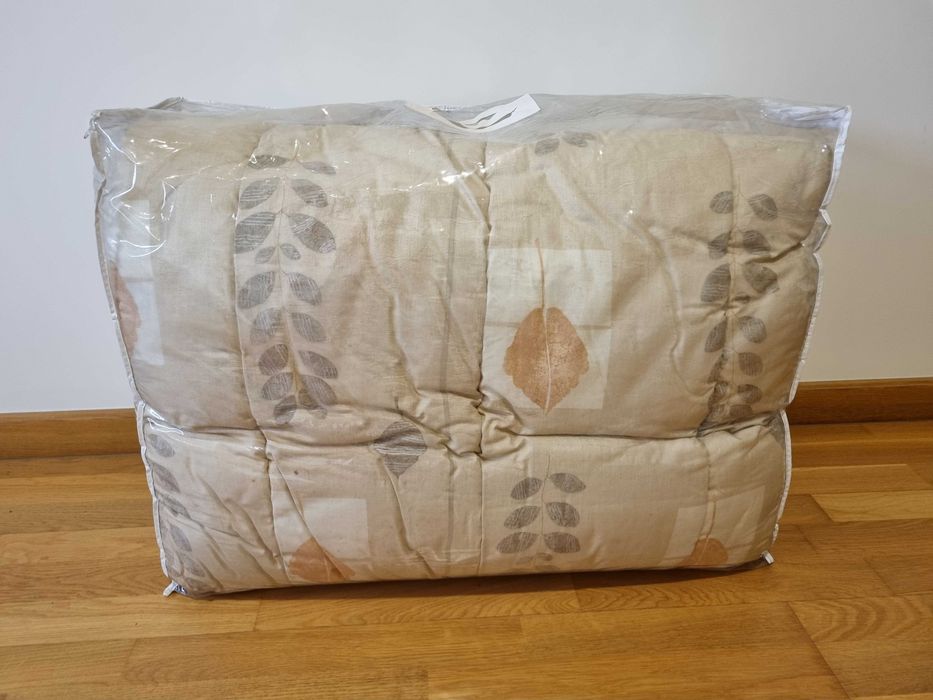 Edredão decorativo para cama de casal (2.40 m x 2.20 m)