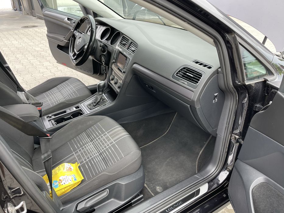 Volkswagen Golf7 1,6диз автомат 2015 продам авто автомобіль свіжопригнаний