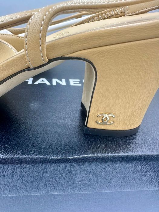 CHANEL Slingback 38c