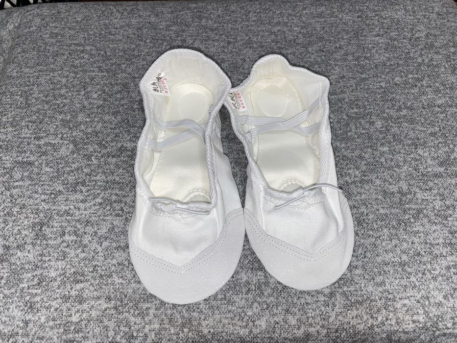 Белые балетки для танцев 21.5   см