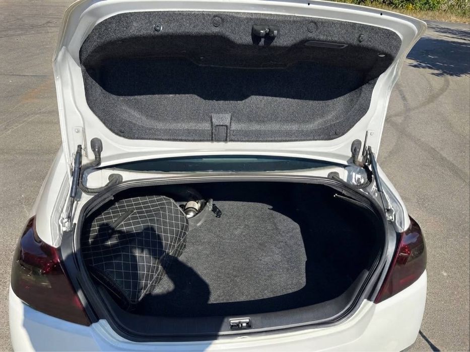 Продам авто Nissan Teana